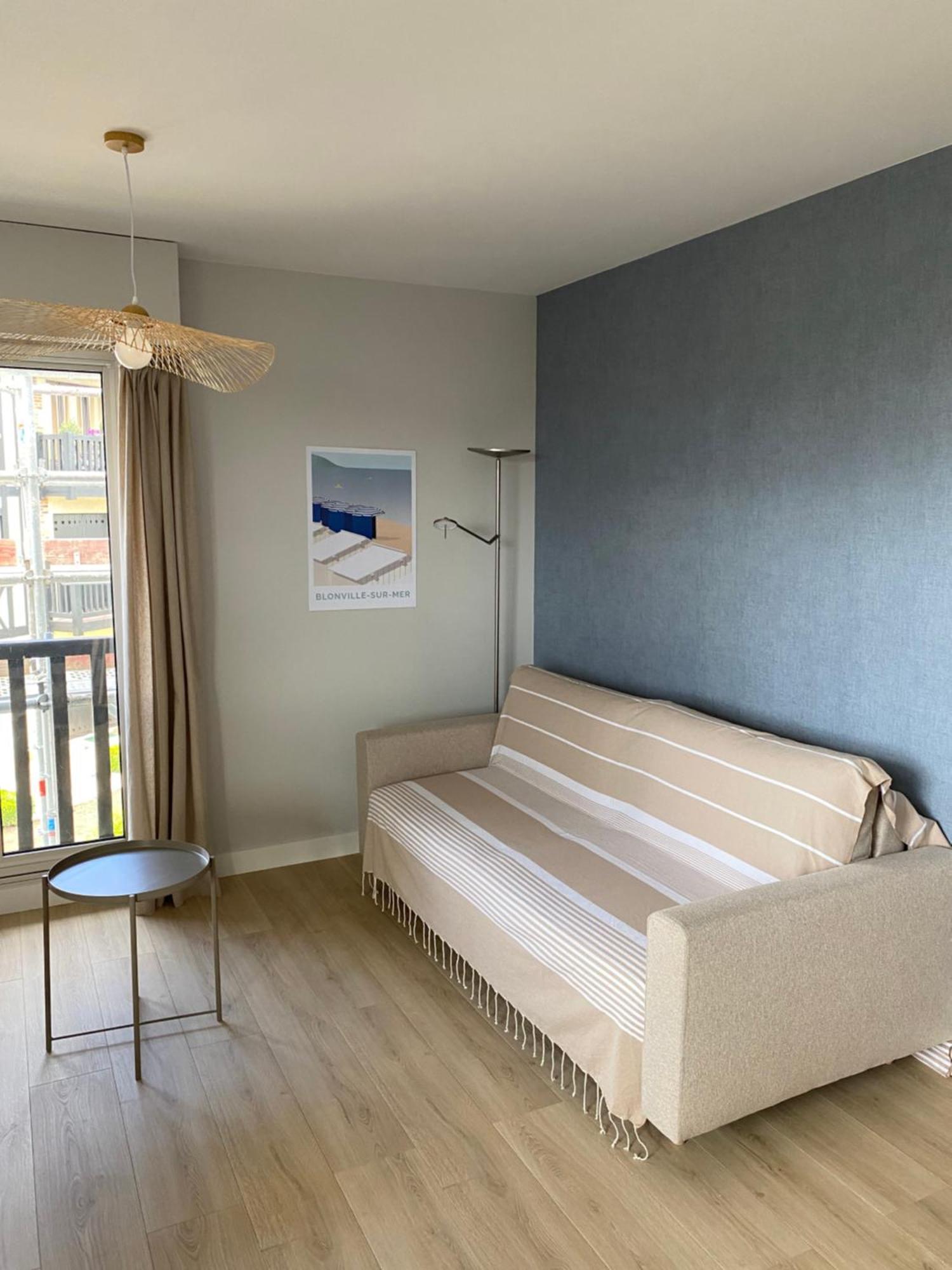 Appartement 65M2 Avec Balcon Vues Partielles Mer A 150M De La Plage Et Centre, Wifi Et Parking Prive Blonville-sur-Mer Exterior foto