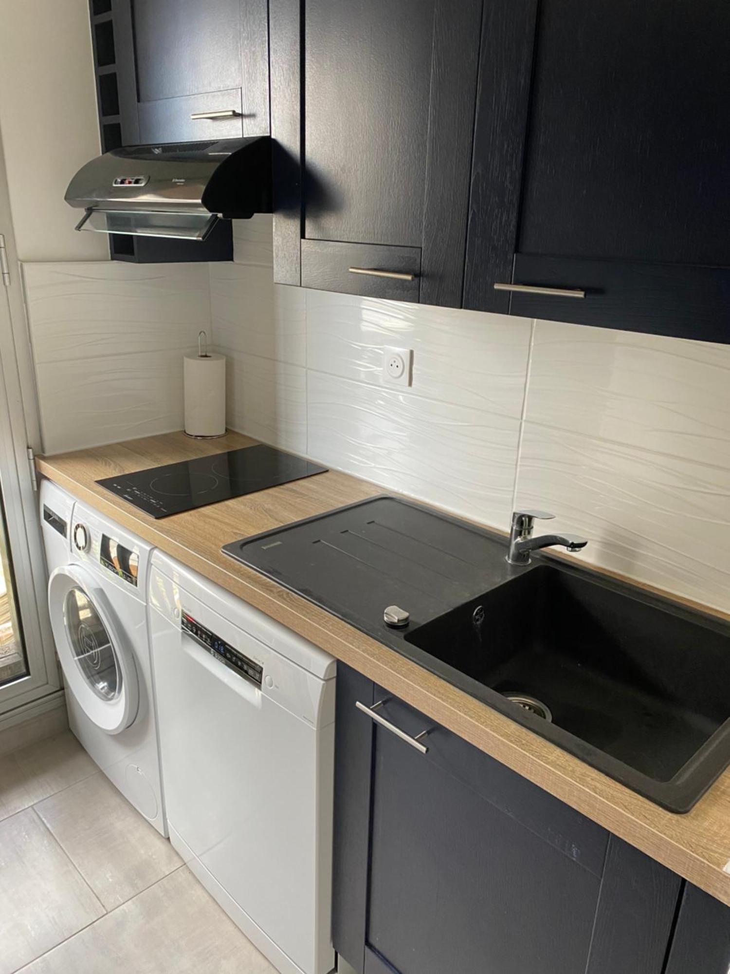 Appartement 65M2 Avec Balcon Vues Partielles Mer A 150M De La Plage Et Centre, Wifi Et Parking Prive Blonville-sur-Mer Exterior foto