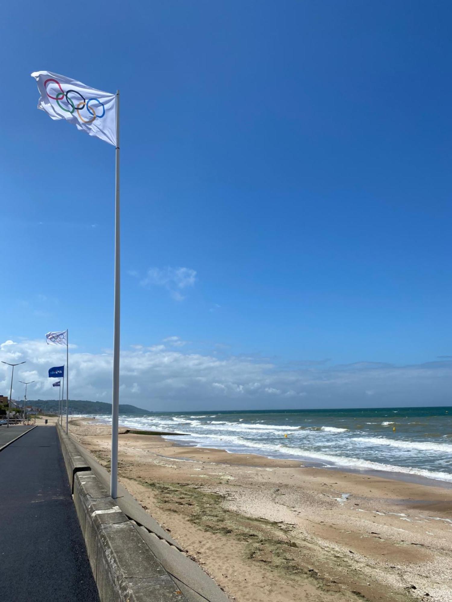 Appartement 65M2 Avec Balcon Vues Partielles Mer A 150M De La Plage Et Centre, Wifi Et Parking Prive Blonville-sur-Mer Exterior foto